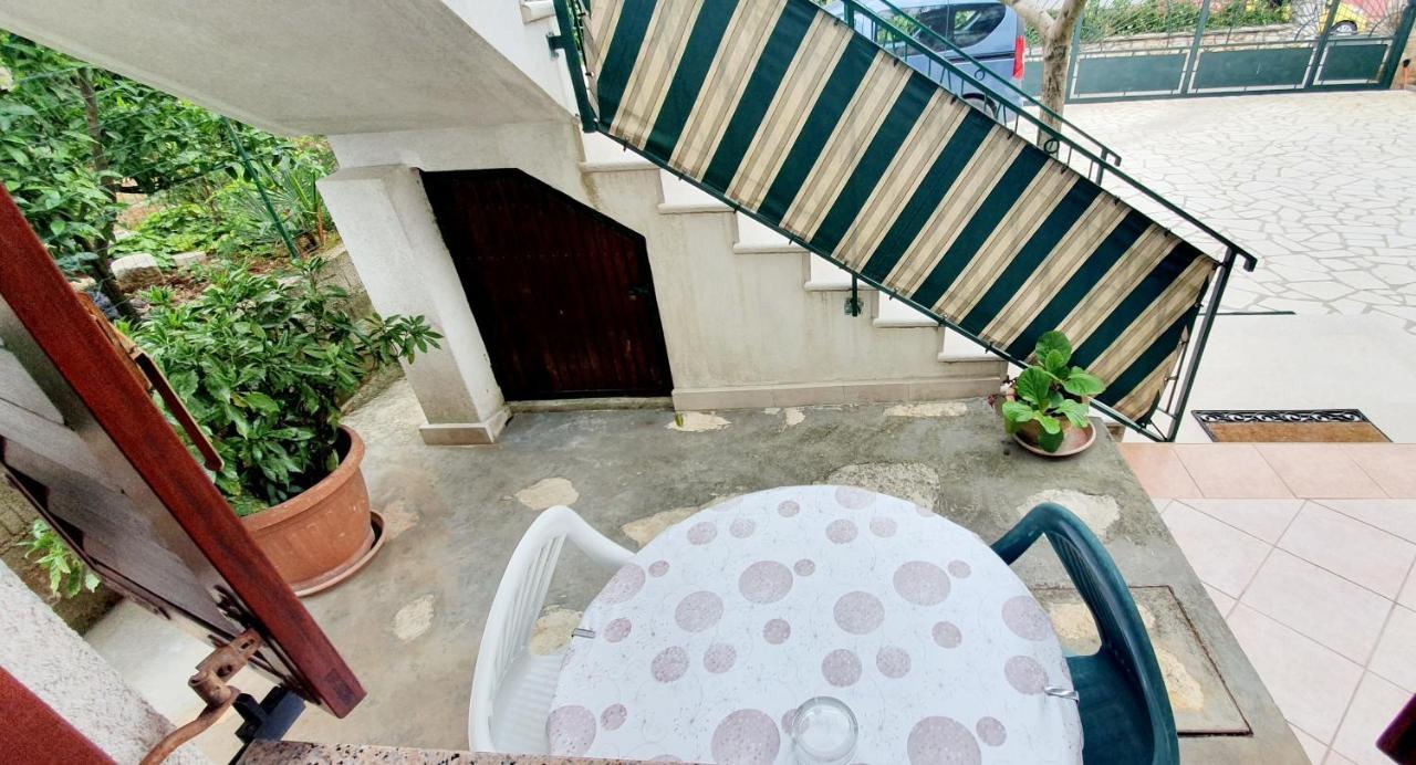 Cecillia Mare Apartments Rovinj Ngoại thất bức ảnh