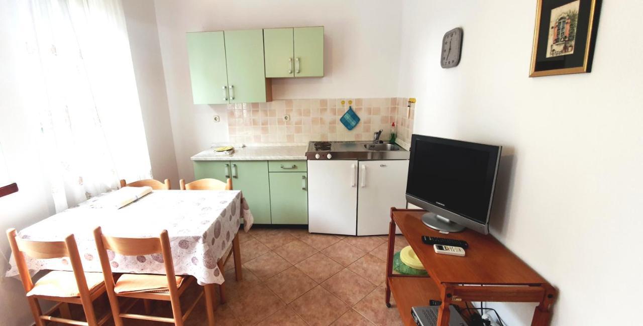 Cecillia Mare Apartments Rovinj Ngoại thất bức ảnh