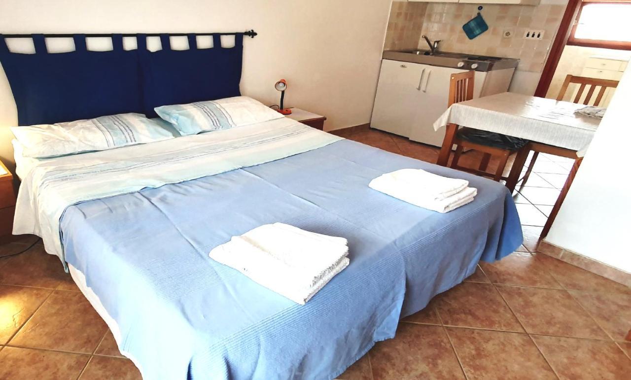 Cecillia Mare Apartments Rovinj Ngoại thất bức ảnh
