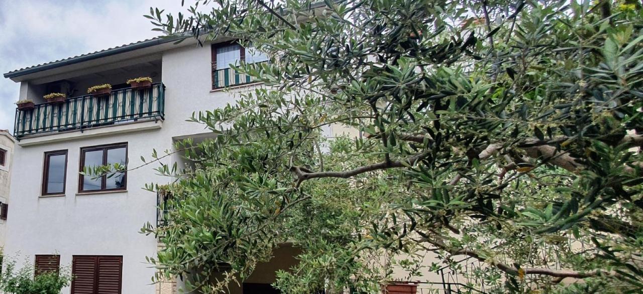 Cecillia Mare Apartments Rovinj Ngoại thất bức ảnh