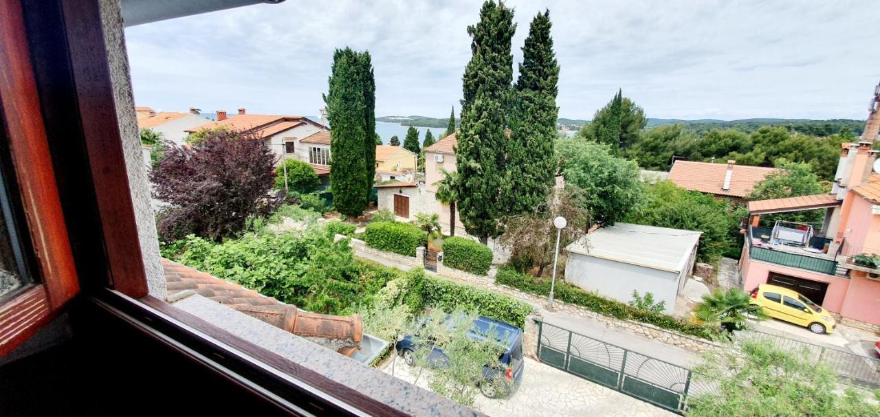 Cecillia Mare Apartments Rovinj Ngoại thất bức ảnh